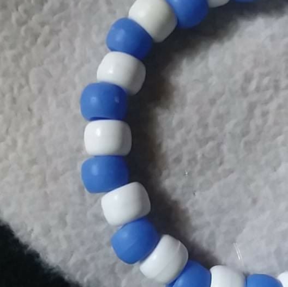 blue white kandi bracelet - Picture 4 of 4
